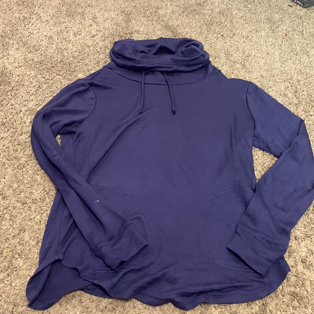 Light long sleeve shirt